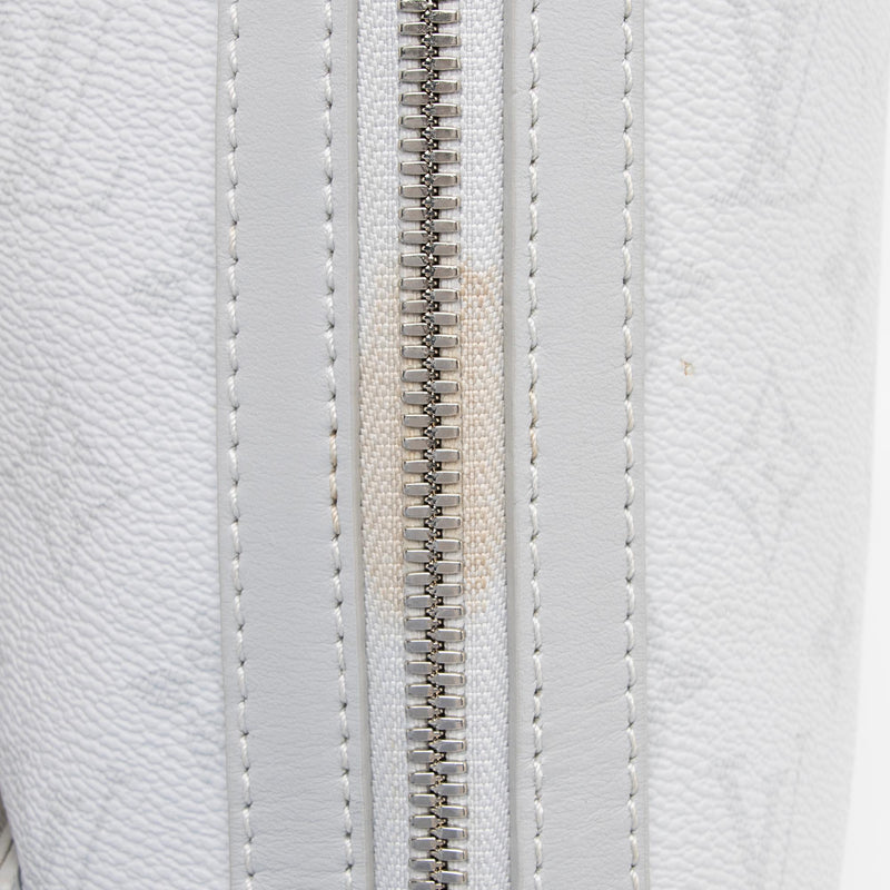 Pre Loved Louis Vuitton Monogram Taurillon Utility Side Belt Bag