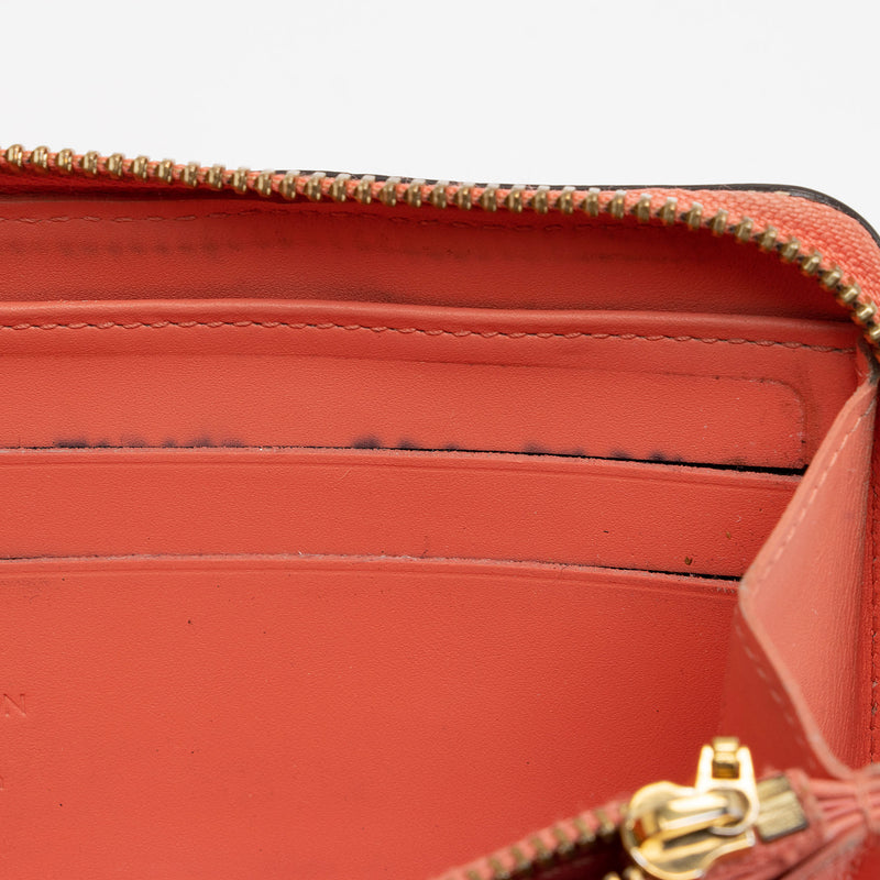 Louis Vuitton Monogram Vernis Sweet Zippy Wallet (SHG-26530) – LuxeDH