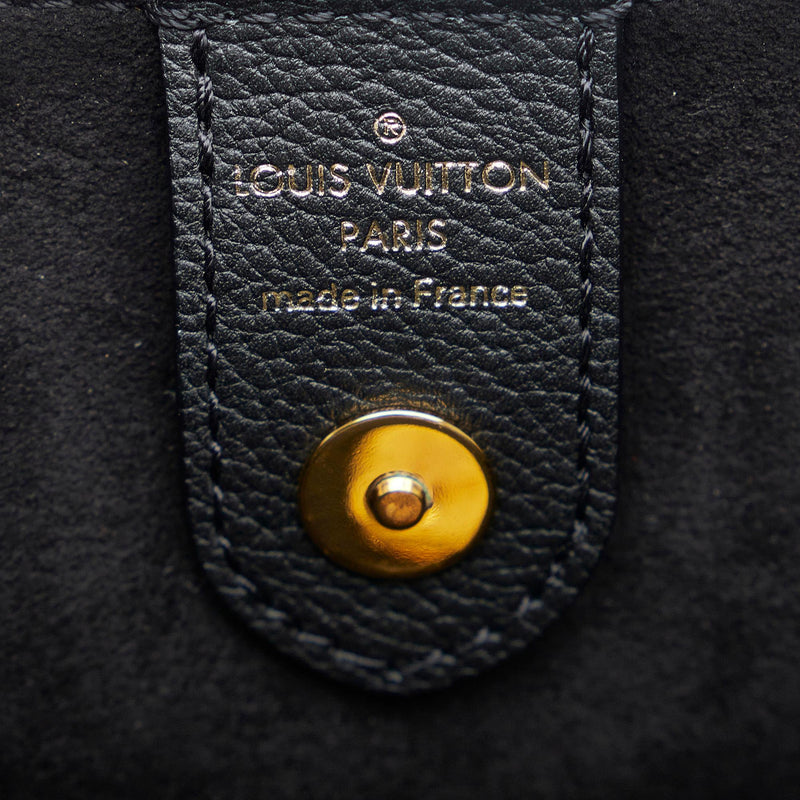 Louis Vuitton Monogram Dentelle Ludlow (SHG-G1qnL3) – LuxeDH