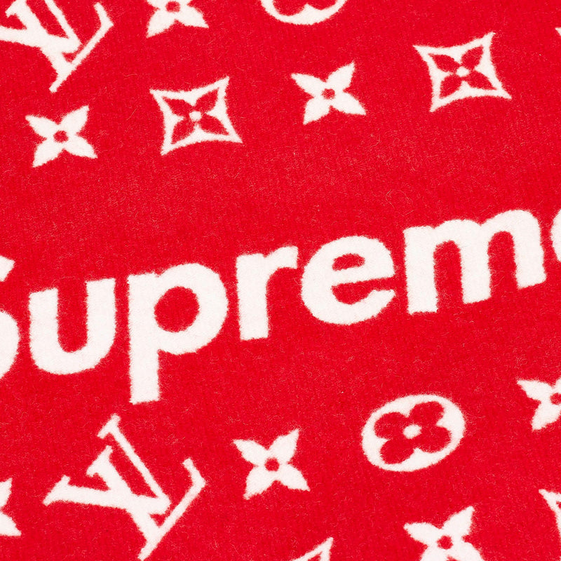 x Supreme 2017 pre-owned monogram scarf