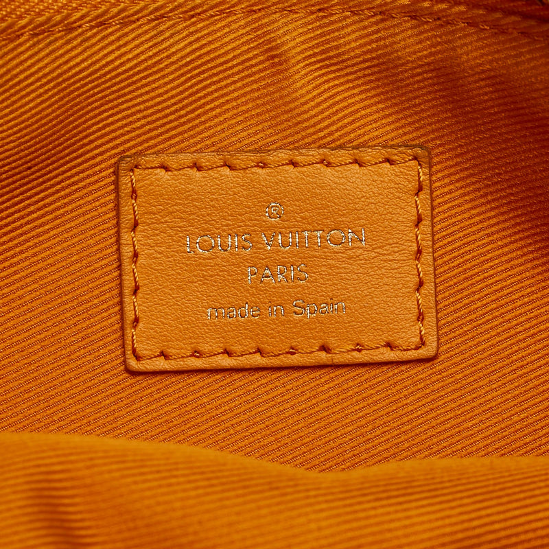 Louis Vuitton Flap Messenger Shoulder Bag Monogram Antarctica –  ＬＯＶＥＬＯＴＳＬＵＸＵＲＹ