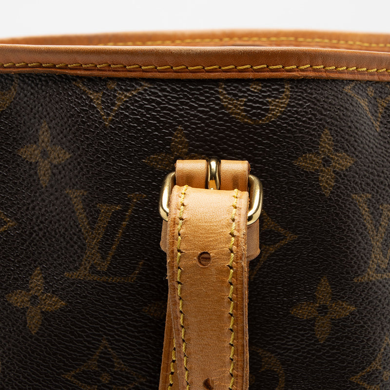 Louis Vuitton Monogram Canvas Bucket GM Tote (SHF-RnIGXM) – LuxeDH