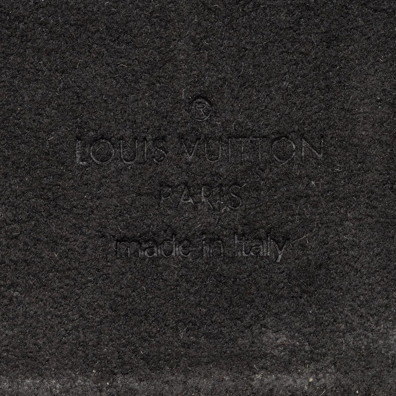 Louis Vuitton iPhone 11 Pro Bumber Monogram Cobalt in Taiga
