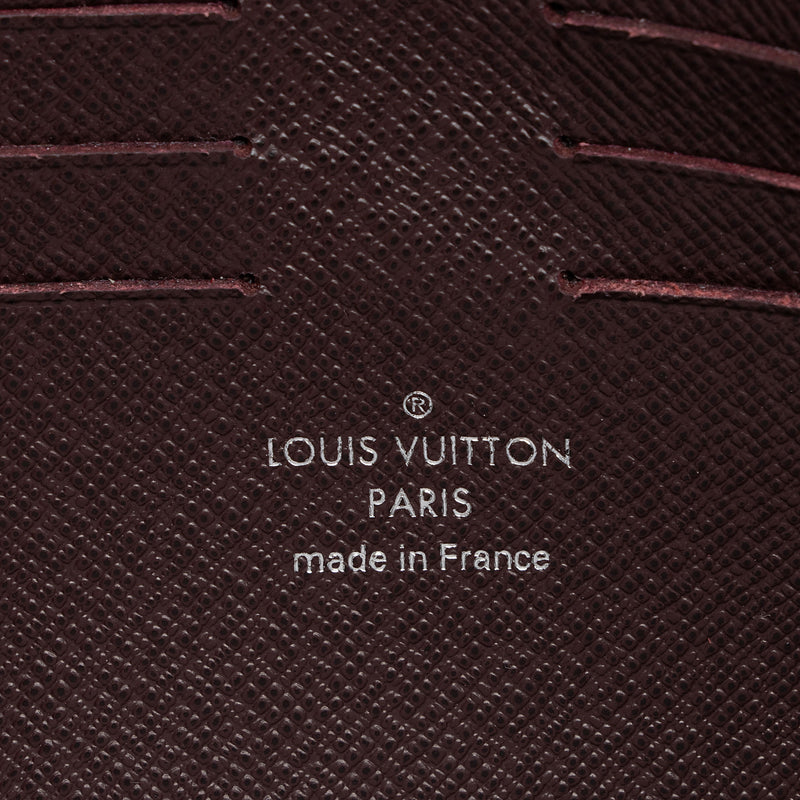 Louis Vuitton Monogram Macassar Kasai Clutch (SHF-ZYOQg7)