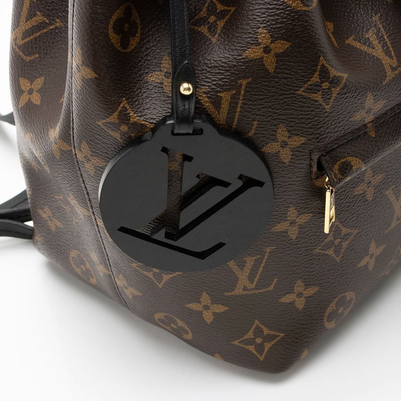 Louis Vuitton Monogram Canvas Montsouris PM NM Backpack (SHF-wrbDw1)