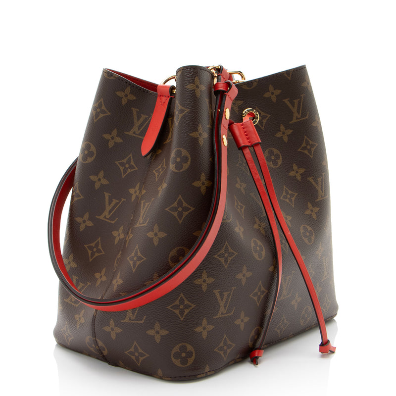 Louis Vuitton Monogram Canvas Neonoe MM Shoulder Bag (SHF-ylPqu7)