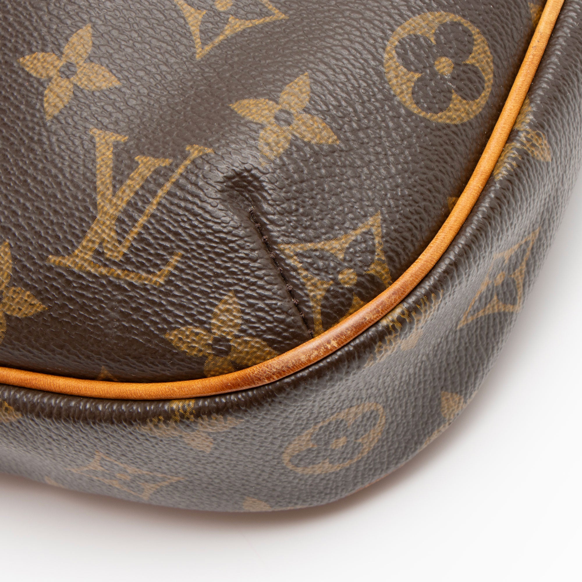 Louis Vuitton Monogram Canvas Odeon PM Shoulder Bag (SHF-H7sWx7)