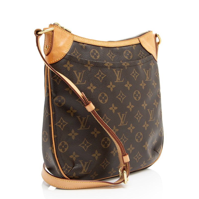 Louis Vuitton Monogram Canvas Odeon PM Shoulder Bag (SHF-r3Sa25)