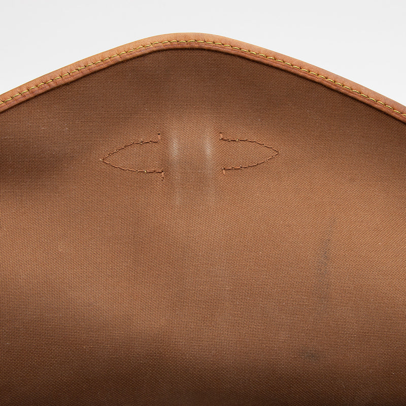 Louis Vuitton Monogram Canvas Saumur 30 Messenger Bag (SHF-0asoJo)