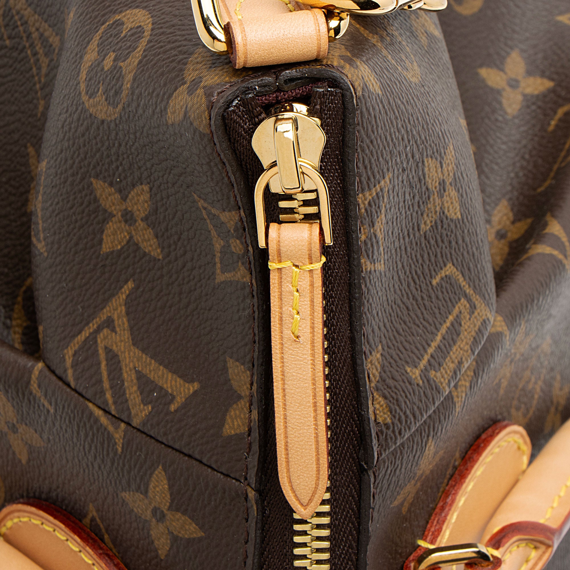 Louis Vuitton Monogram Canvas Turenne MM Satchel (SHF-l2LLGO)