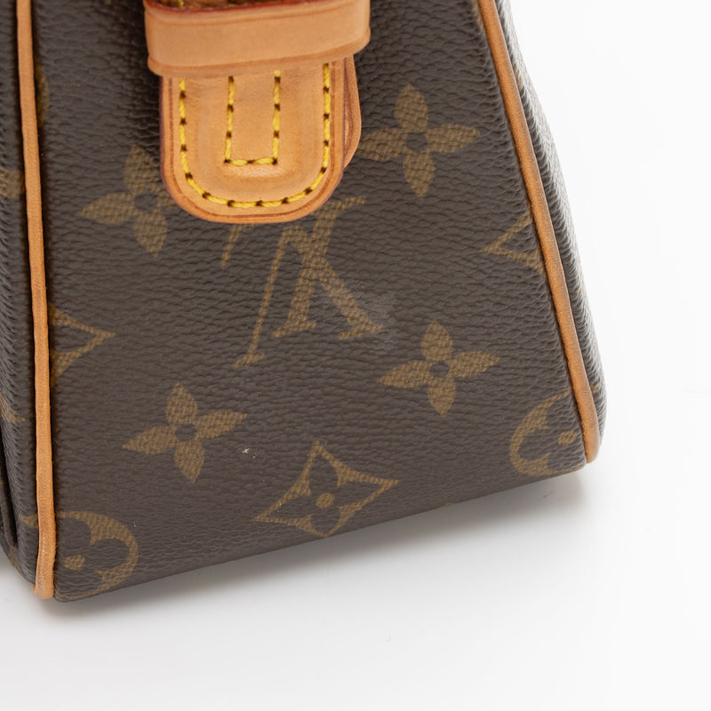 Louis Vuitton Monogram Canvas Viva Cite MM Shoulder Bag (SHF-Lxp1kJ)