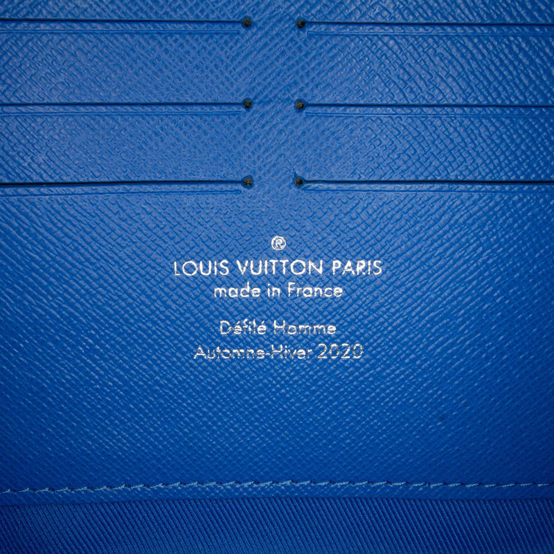 Louis Vuitton Monogram Clouds Soft Trunk Wallet (SHG-VmR8YK)