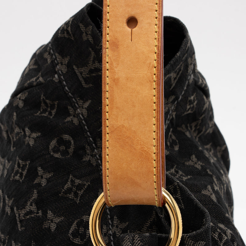 Louis Vuitton Monogram Denim Daily PM Hobo (SHF-6YXLAz)