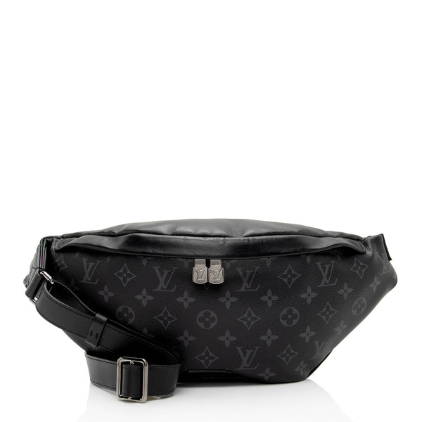 Louis Vuitton Monogram Eclipse Discovery MM Bumbag (SHF-FpfM2y)