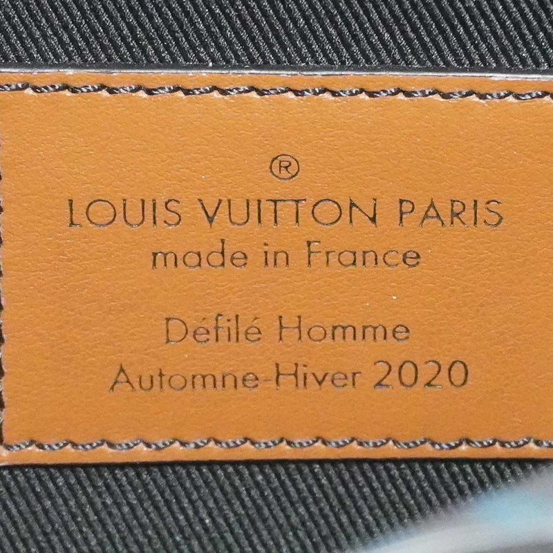 Louis Vuitton Monogram Eclipse Volga on Strap (SHG-nbZGeD)