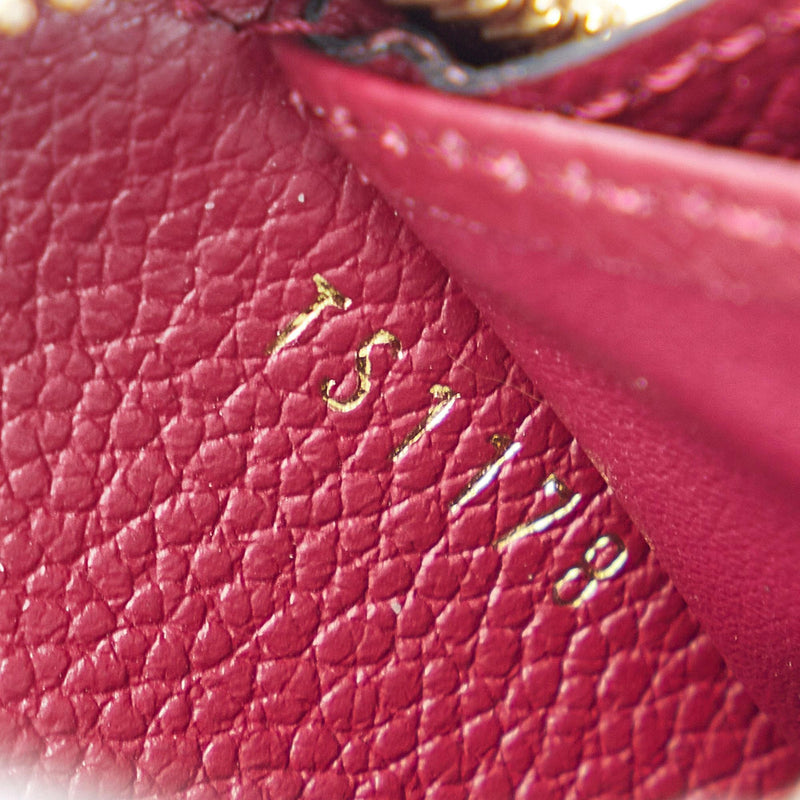 Louis Vuitton Monogram Empreinte Zippy Wallet (SHG-BU7Ag9)