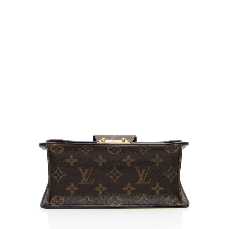 Louis Vuitton Monogram Epi Vernis Wynwood Shoulder Bag (SHF-faWMkp)