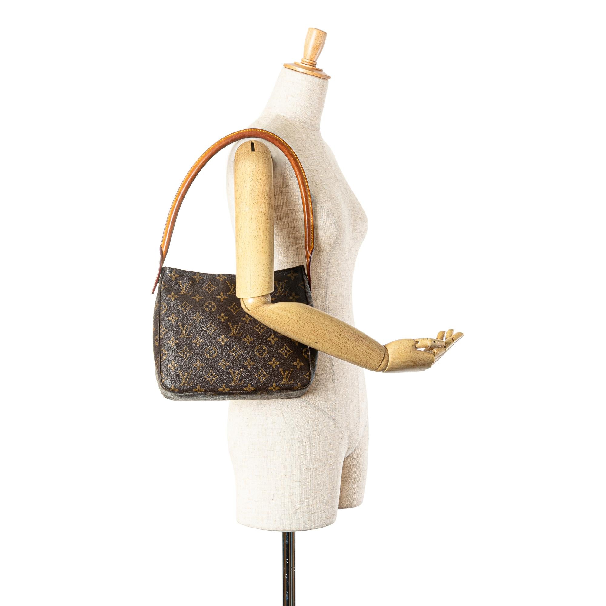 Louis Vuitton Monogram Looping MM (SHG-P6J1e3)