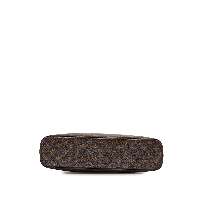 Louis Vuitton Monogram Luco (SHG-kyvX73)