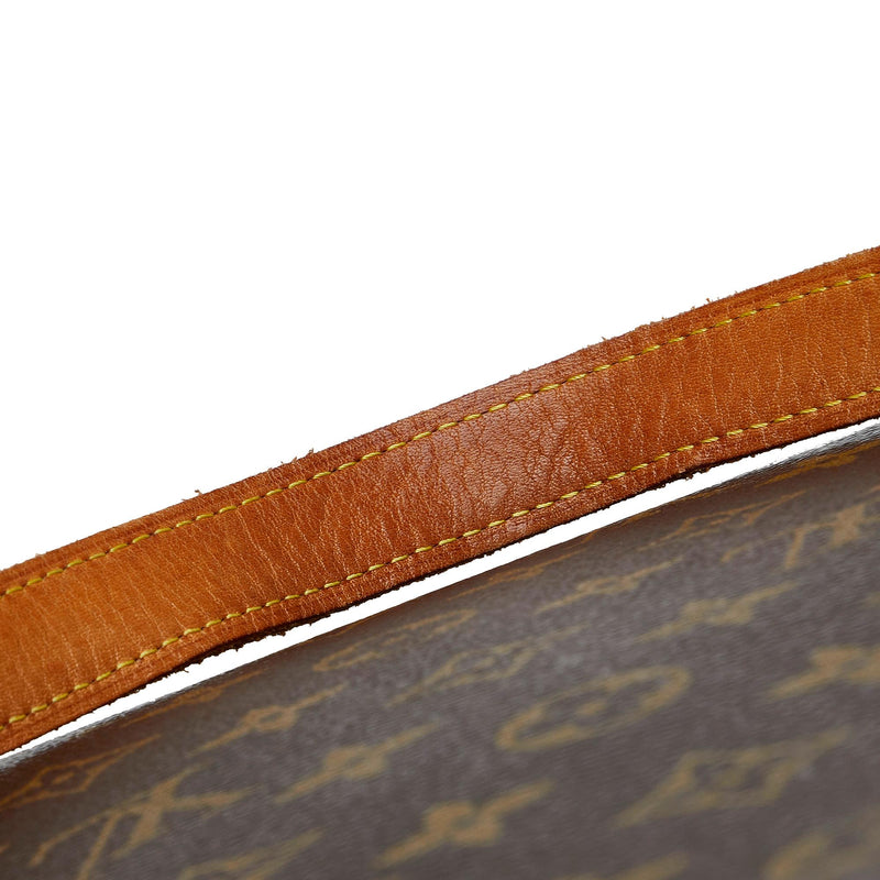 Louis Vuitton Monogram Luco (SHG-kyvX73)