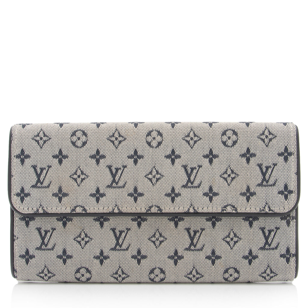 Louis Vuitton Grey Wallet