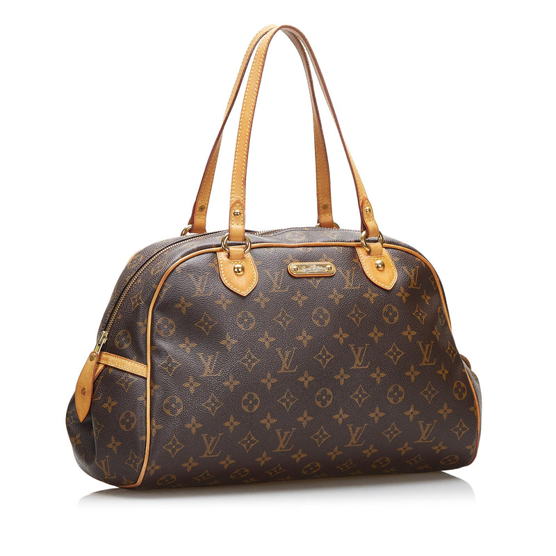What's in my purse? Louis Vuitton Montorgueil GM 