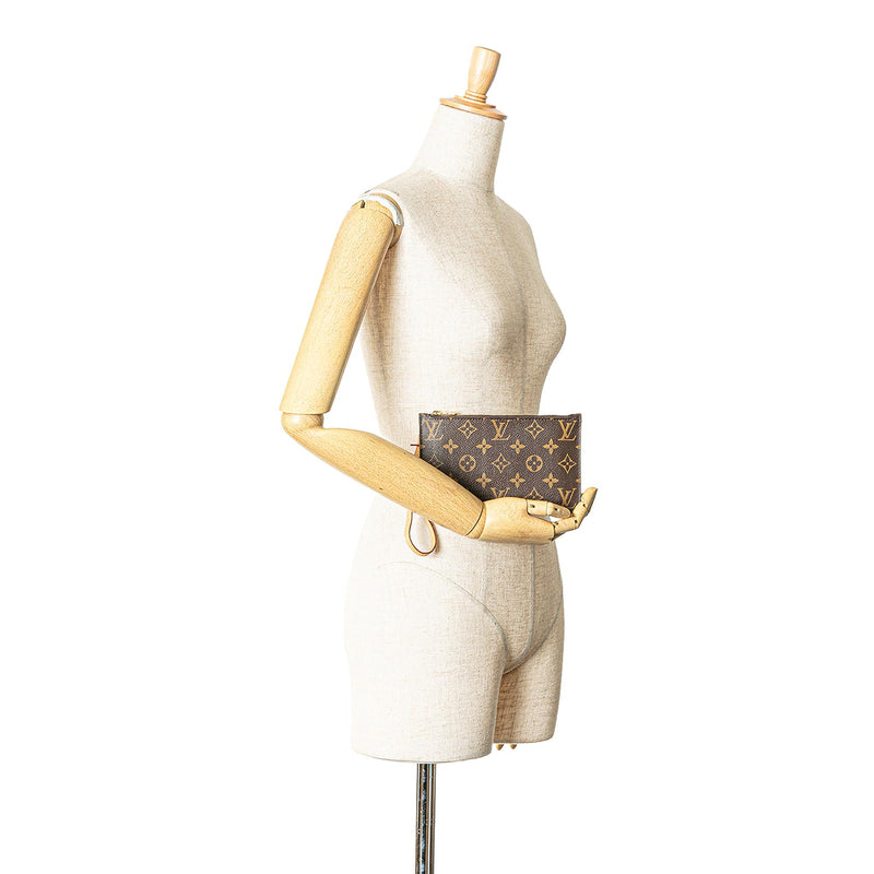 Louis Vuitton Monogram Neverfull Pochette (SHG-BxKo1c)