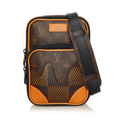 Louis Vuitton, Bags, Authentic Louis Vuitton Danube Crossbody Shoulder  Bag Tote Handbag Purse