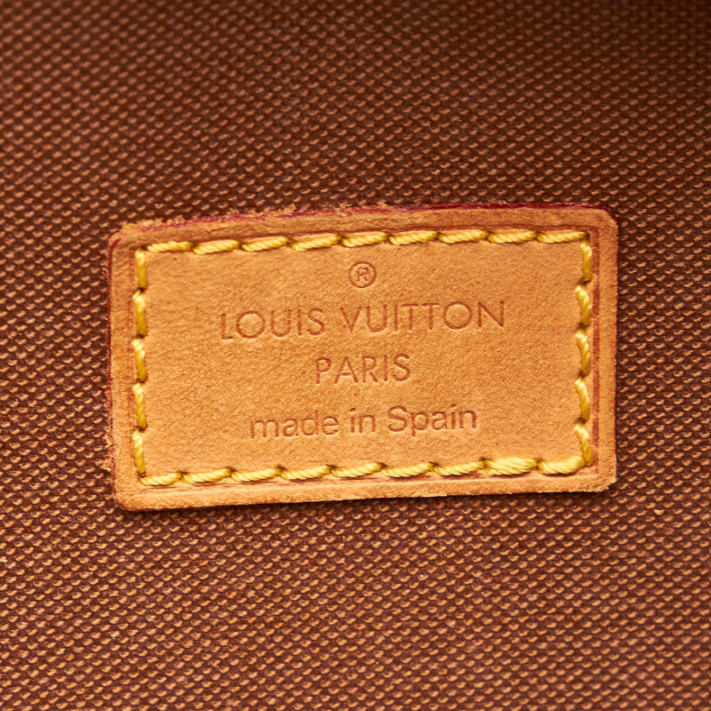Louis Vuitton Monogram Pochette Gange (SHG-sWk38R) – LuxeDH