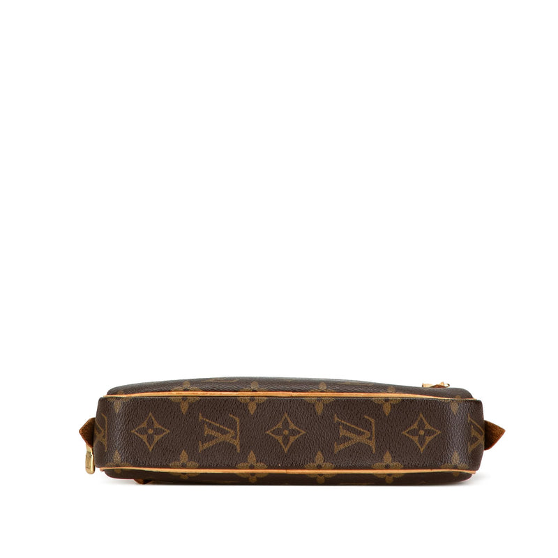 Louis Vuitton Monogram Pochette Marly Bandouliere (SHG-Gjx7uY)