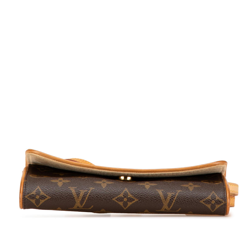 Louis Vuitton Monogram Pochette Twin PM (SHG-NH3buG)