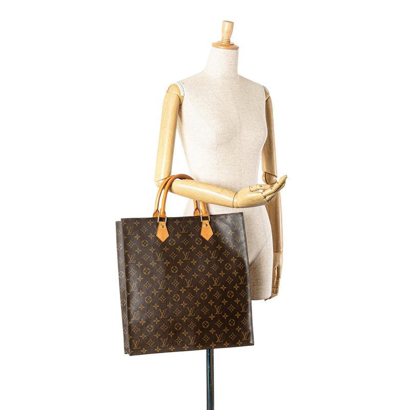 Louis Vuitton Monogram Sac Plat (SHG-IGR7hp)