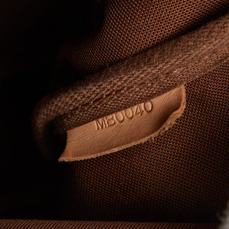 Louis Vuitton Monogram Saumur 25 (SHG-cCilKm) – LuxeDH