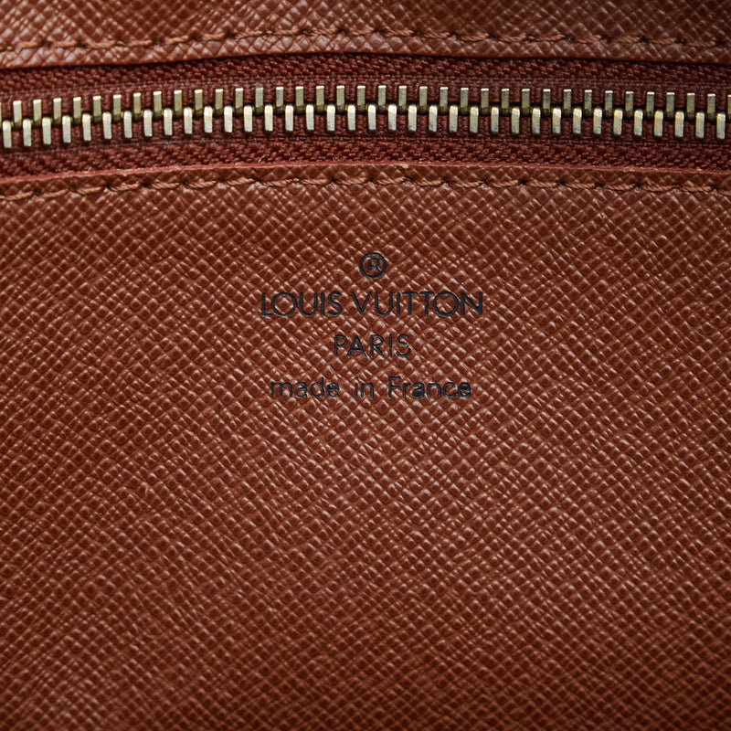 Louis Vuitton Monogram Trocadero 27 (SHG-kJwIEA) – LuxeDH