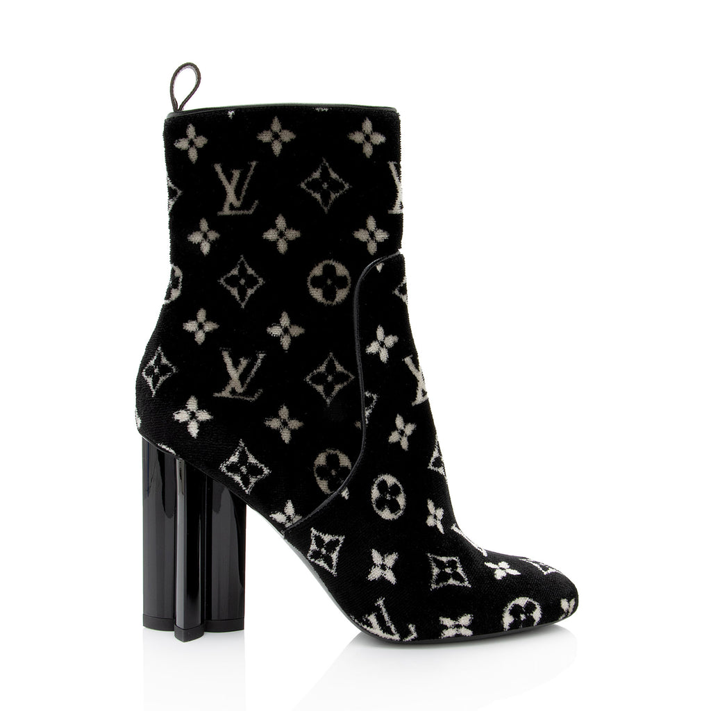 Louis Vuitton silhouette ankle boots/booties