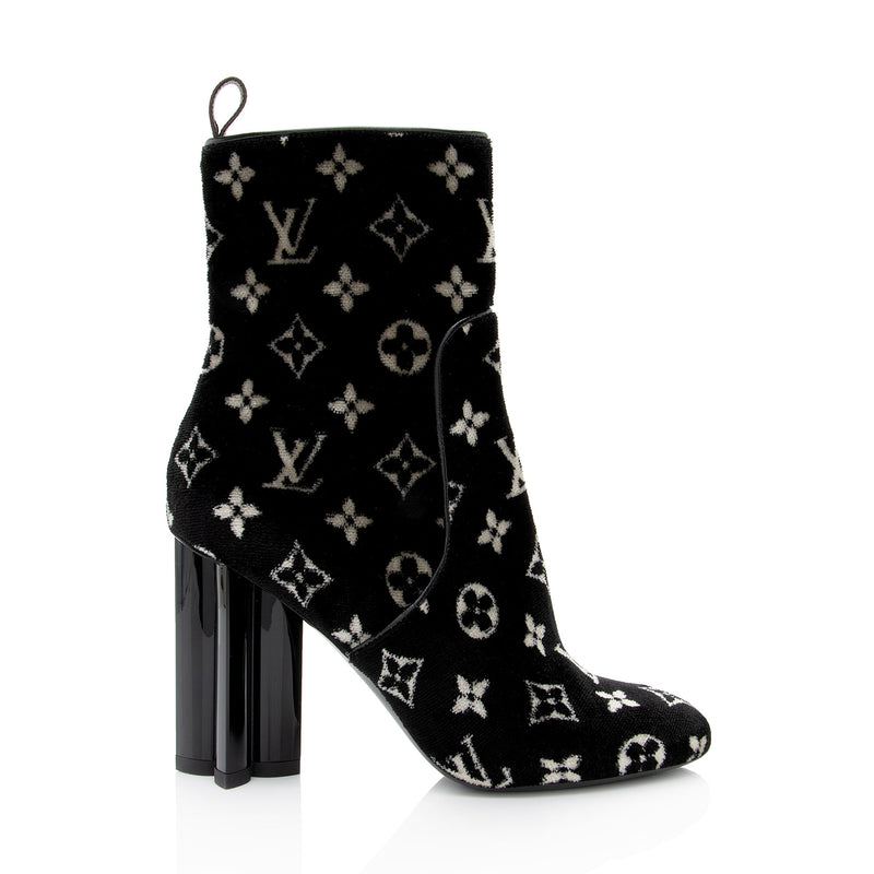 Louis Vuitton Authenticated Ankle Boots