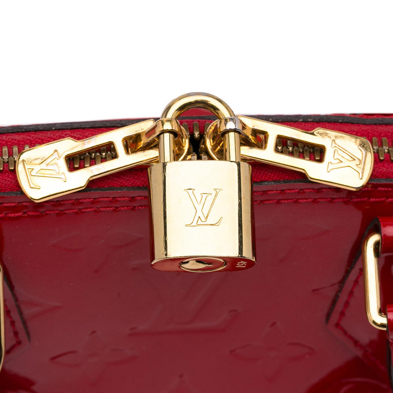 Louis Vuitton Monogram Vernis Alma BB (SHG-xf6DQV) – LuxeDH