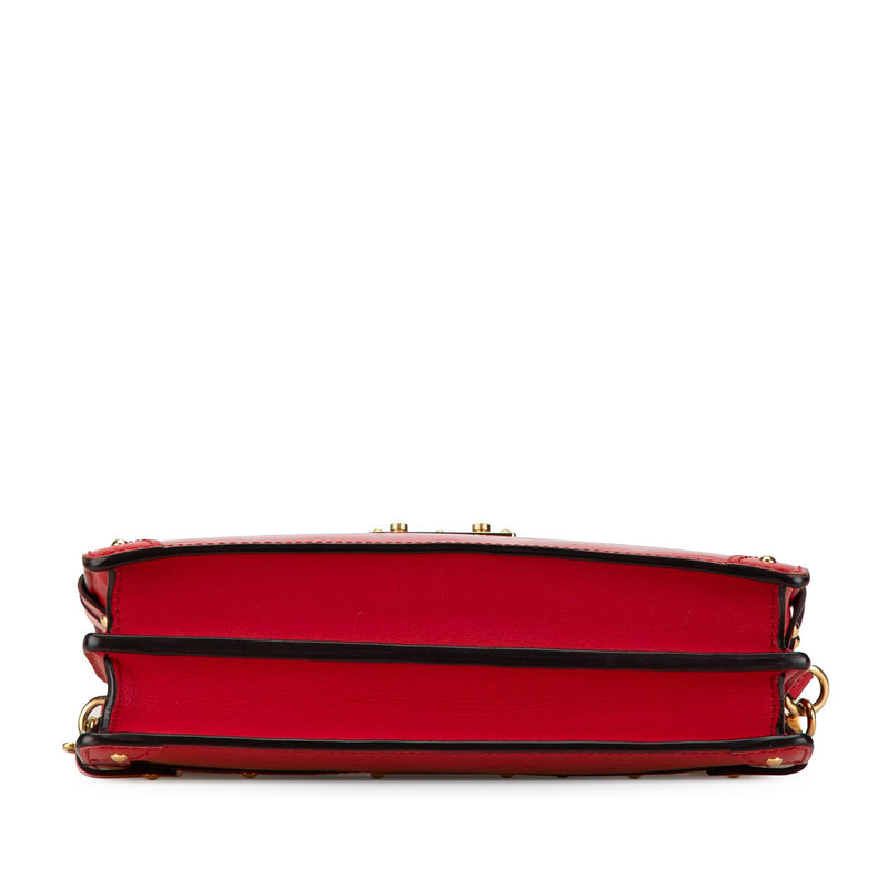 Louis Vuitton Monogram Vernis Trunk Clutch (SHG-dUiegl)