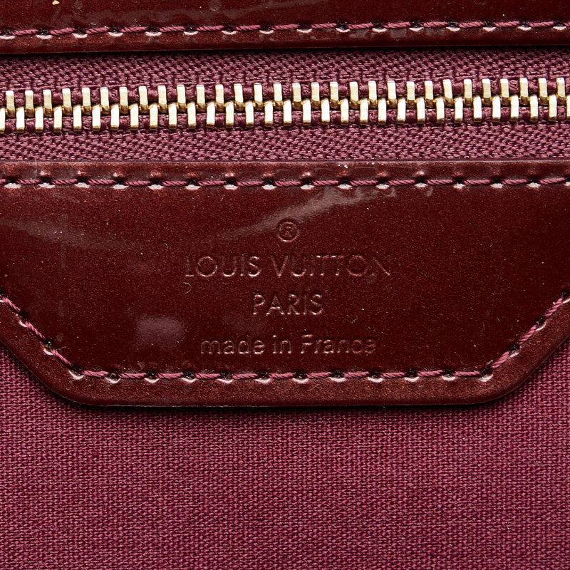 Louis Vuitton Vernis Wilshire PM (SHG-29709) – LuxeDH
