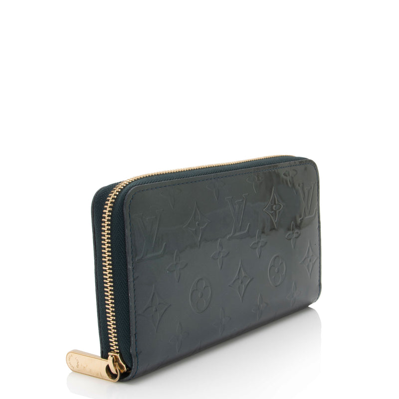 Louis Vuitton Monogram Vernis Zippy Wallet (SHF-kGVZAV)