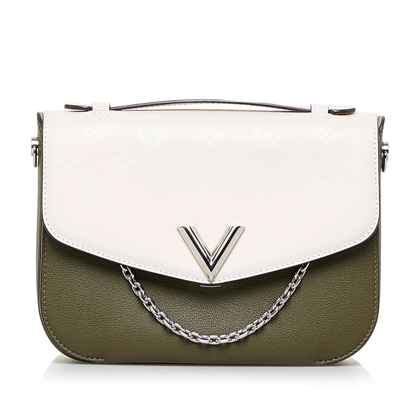 Louis Vuitton Outdoor Messenger Silver Crossbody - LVLENKA Luxury  Consignment
