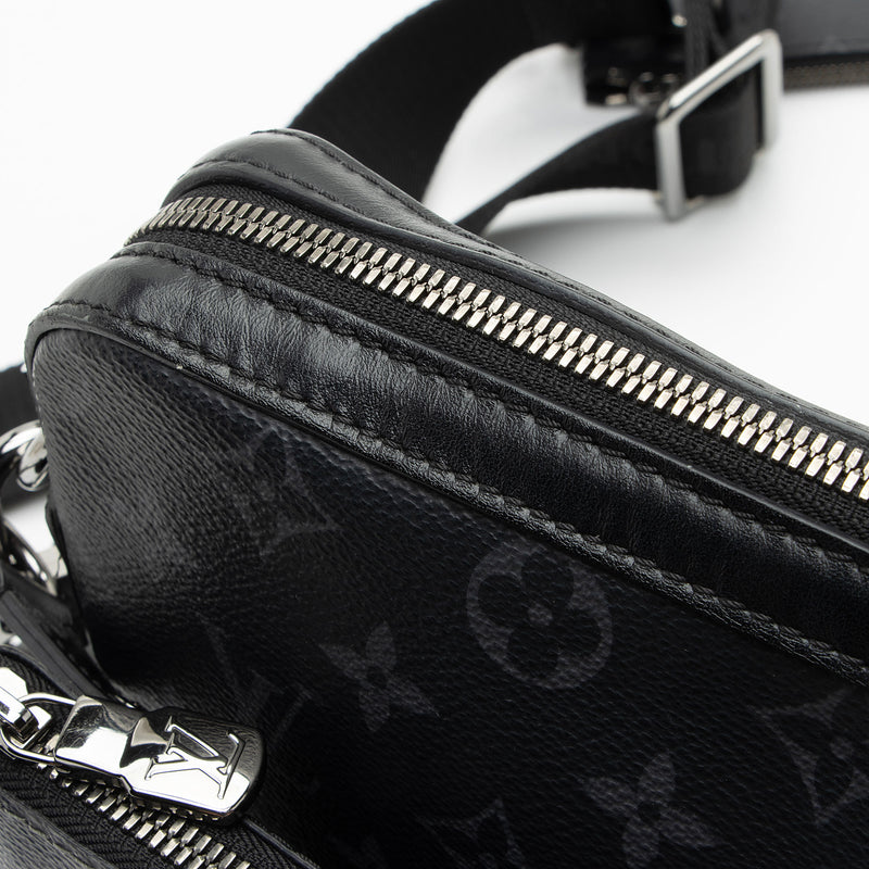 Louis Vuitton Reverse Monogram Eclipse Trio Messenger (SHF-JPkZwY)