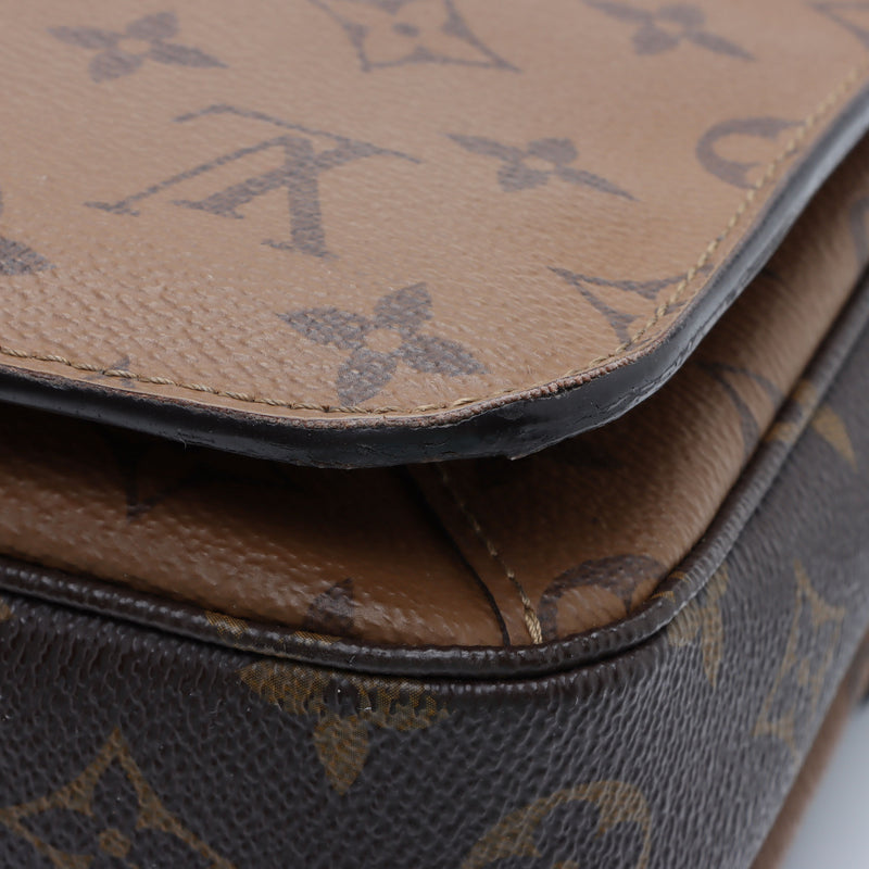 Louis Vuitton Monogram Canvas Pochette Metis Shoulder Bag (SHF-Vnuc0s) –  LuxeDH