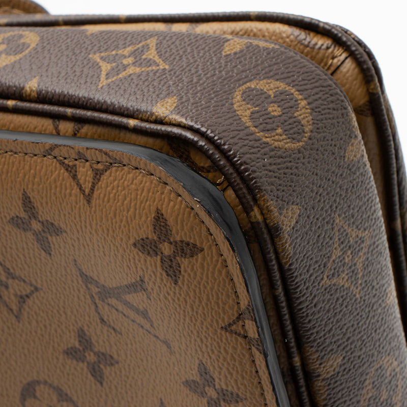 Louis Vuitton Reverse Monogram Pochette Metis Shoulder Bag (SHF-e1WwRE)