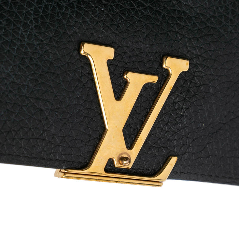 Louis Vuitton Studded Taurillon Sol Capucines Wallet (SHG-qL5g4f)