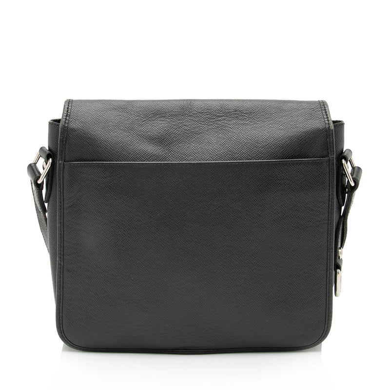 Christopher Messenger, Used & Preloved Louis Vuitton Crossbody Bag, LXR  USA, Black