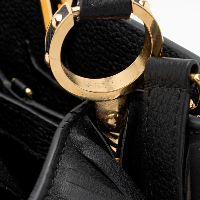 Louis Vuitton Taurillon Fringe Capucines BB Bag (SHF-hlIFH5)