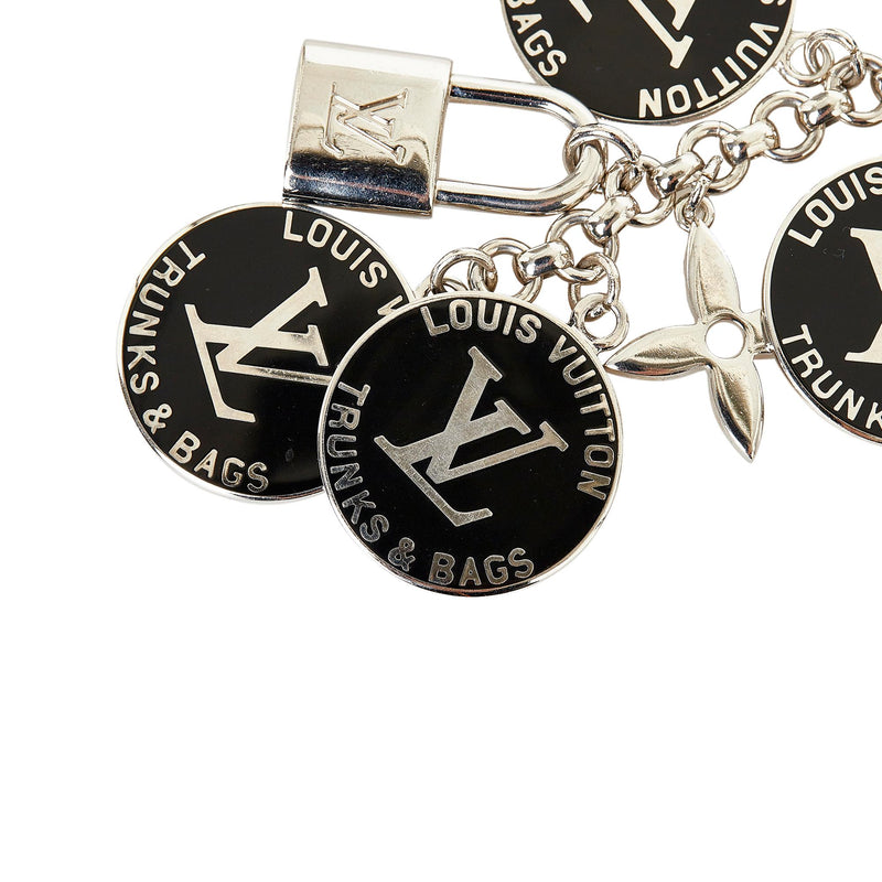 Louis Vuitton Essential V Bracelet (SHG-31478) – LuxeDH