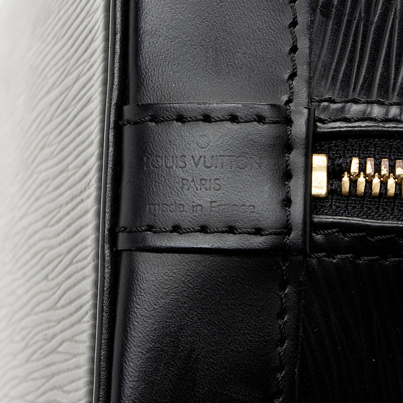Louis Vuitton Vintage Epi Leather Alma PM Satchel (SHF-UHUqye