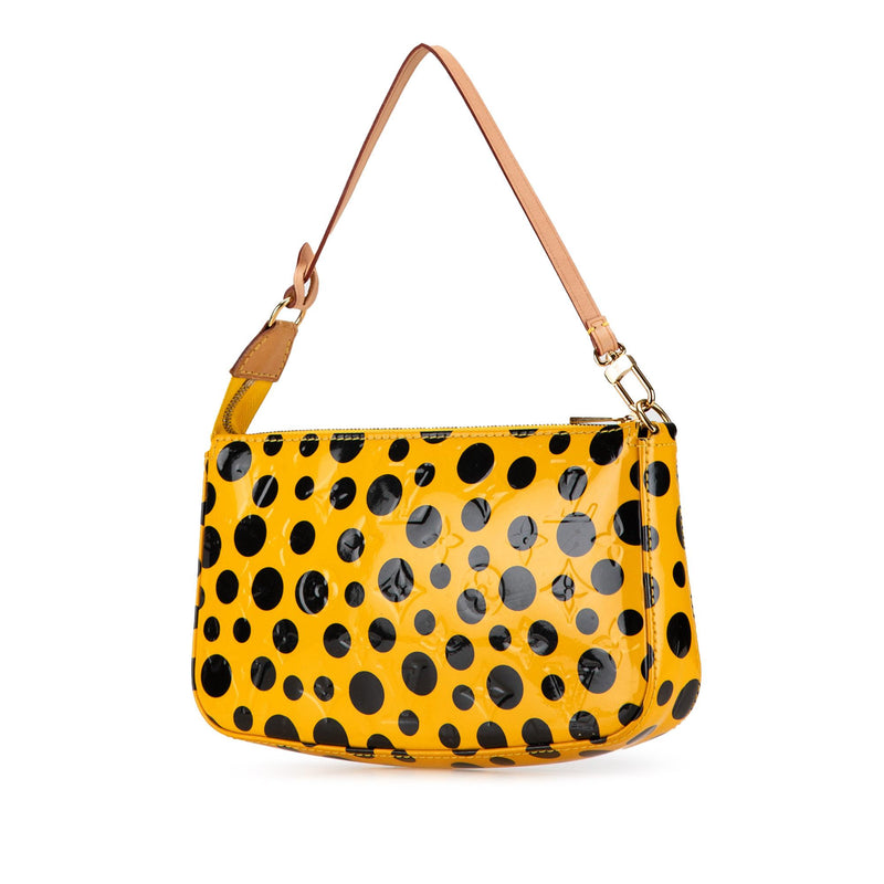 Louis Vuitton x Yayoi Kusama Monogram Vernis Dots Infinity Pochette Accessoires (SHG-1Qaecv)